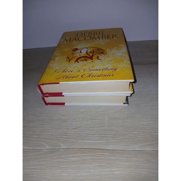 When Christmas Comes & There's Something About Christmas Books Debbie Macomber - Picture 7 of 12